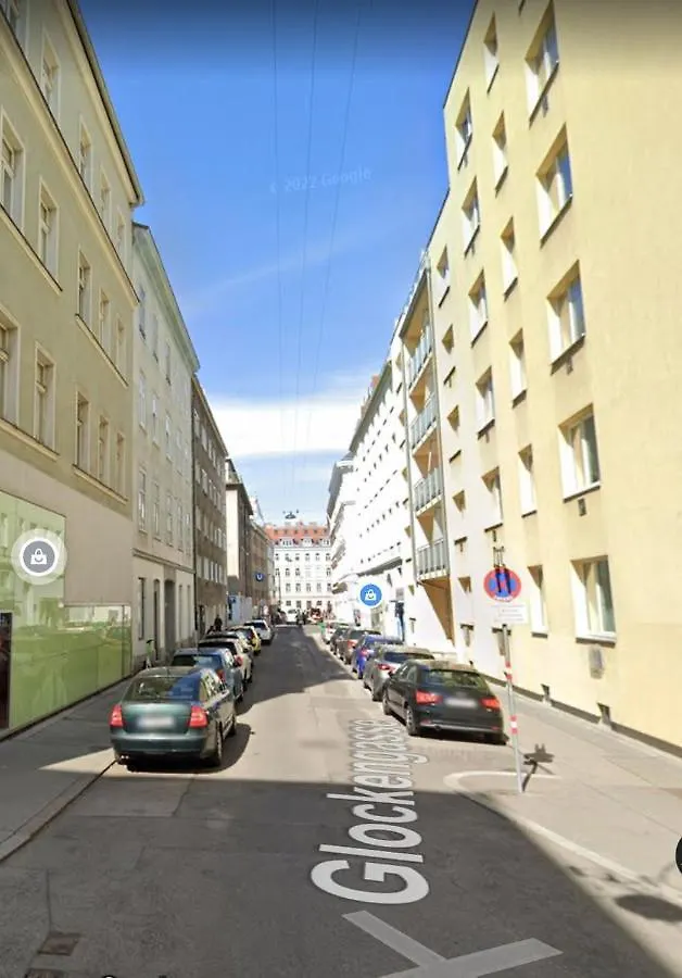 Modern Hotel-Styled Apartment In The Second District Of Vienna. 奥地利